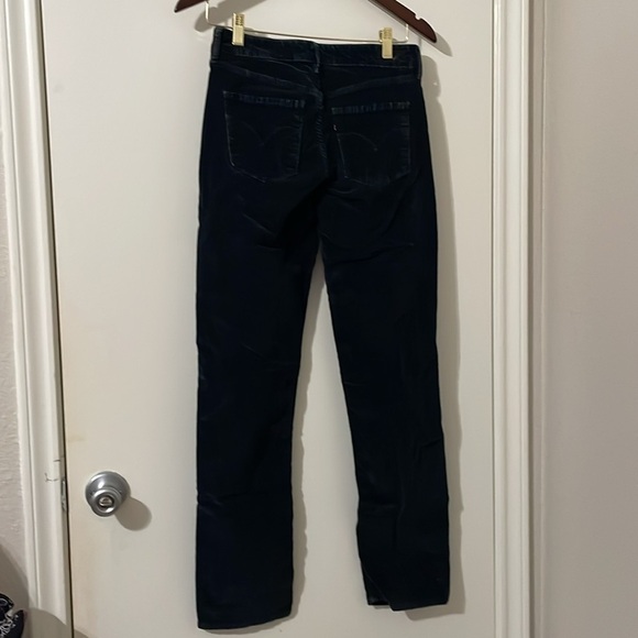 Levi's Women's Demi Curve Classic Rise Slim Leg Jeans Size 28 - Picture 2 of 9